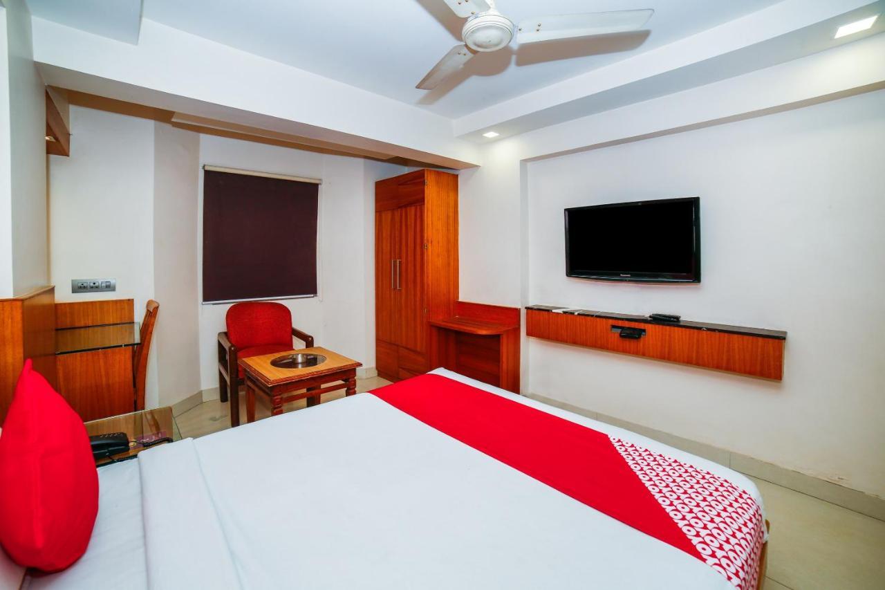 Hotel Shelter Гвалиор Экстерьер фото